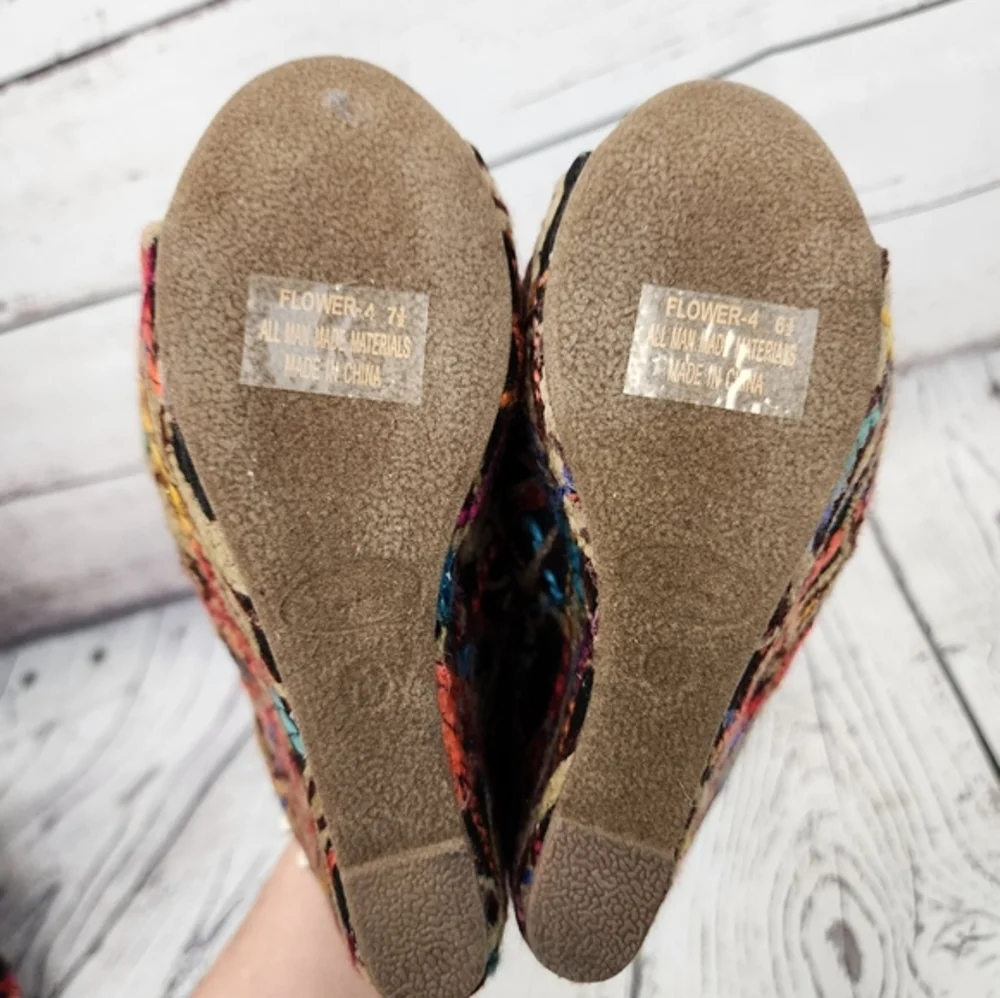 Kayleen‎ by Los Angeles Wedges